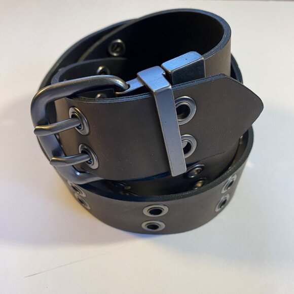 Mens Italian Bonded Leather Black Belt With Double Prong Buckle & Grommet Style - Picture 1 of 7